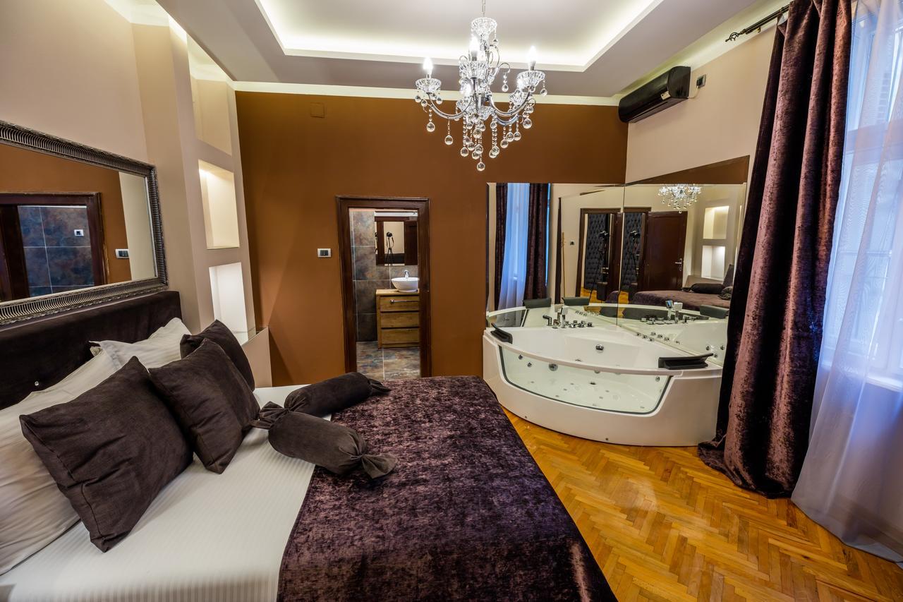 Ben Akiba Luxury Suites Belgrad Exteriör bild